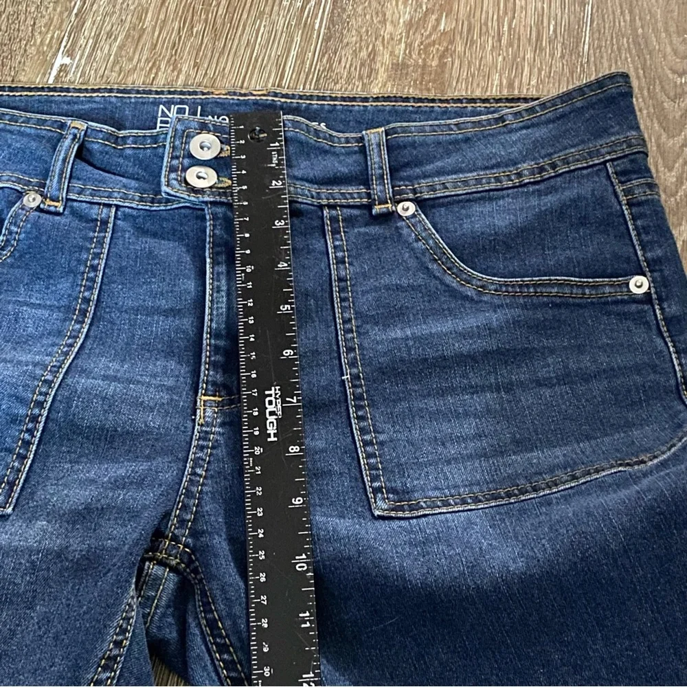 No Boundaries Jeans‎ Women's Blue Flared Jeans Size 15 Dark Wash Wide Leg